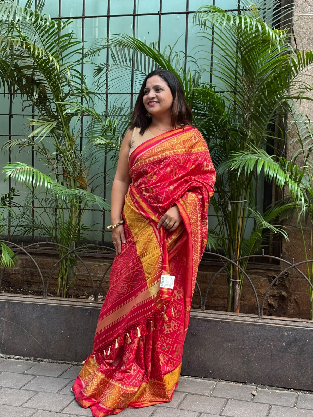Pink Red Pure Silk Patola Single Ikat Saree IS1P3AM226092501