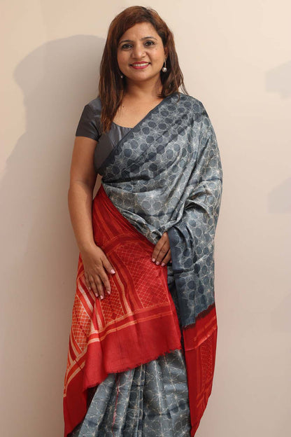 Elegant Grey Shibori Tussar Silk Saree - Luxurion World