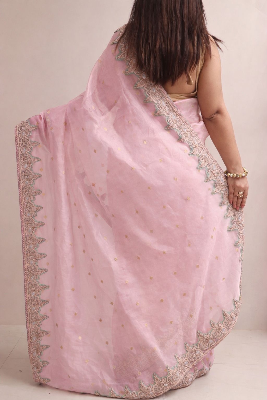 Pink Banarasi Pure Tissue Silk Booti Design Saree With Hand Zardozi Work - Luxurion World