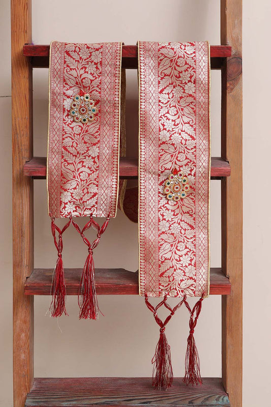 Luxurion World Customised Royal Swagat Stole ,Khesh, Patka, Gamcha, Dupatta – Elegant and Luxurious Red Banarasi Silk Stole With a Beautifully Matching Tassel & Brooch for Welcoming Guests at Weddings, Anniversaries or Grand Celebratory Occasions - Luxurion World