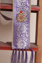 Luxurion World Customised Royal Swagat Stole ,Khesh, Patka, Gamcha, Dupatta – Elegant and Luxurious Purple Banarasi Silk Stole With a Beautifully Matching Tassel & Brooch for Welcoming Guests at Weddings, Anniversaries or Grand Celebratory Occasions - Luxurion World