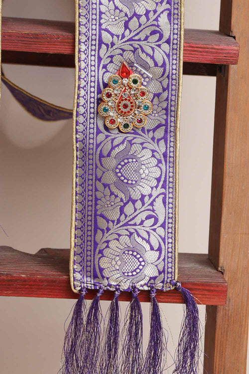 Luxurion World Customised Royal Swagat Stole ,Khesh, Patka, Gamcha, Dupatta – Elegant and Luxurious Purple Banarasi Silk Stole With a Beautifully Matching Tassel & Brooch for Welcoming Guests at Weddings, Anniversaries or Grand Celebratory Occasions - Luxurion World