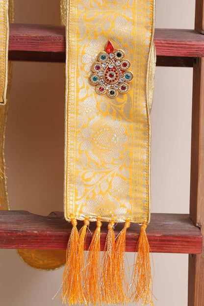 Luxurion World Customised Royal Swagat Stole ,Khesh, Patka, Gamcha, Dupatta – Elegant and Luxurious Yellow Banarasi Silk Stole With a Beautifully Matching Tassel & Brooch for Welcoming Guests at Weddings, Anniversaries or Grand Celebratory Occasions - Luxurion World