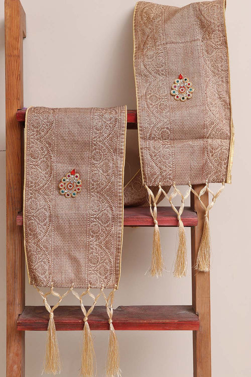 Luxurion World Customised Swagat Stole/Dupatta – Pastel Banarasi Antique Zari Cotton Stole With a Beautifully Matching Tassel & Brooch for Welcoming Guests at Weddings, Anniversaries or Grand Celebratory Occasions - Luxurion World