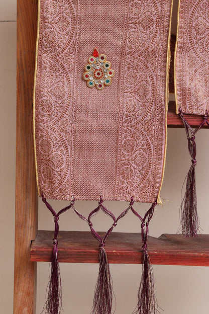 Luxurion World Customised Swagat Stole/Dupatta – Pink Banarasi Antique Zari Cotton Stole With a Beautifully Matching Tassel & Brooch for Welcoming Guests at Weddings, Anniversaries or Grand Celebratory Occasions - Luxurion World
