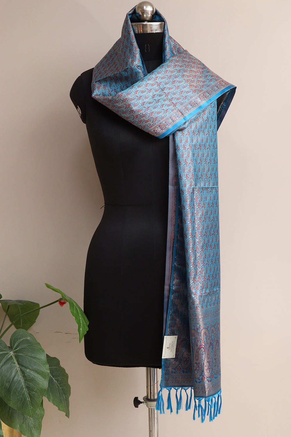 Elegant Blue Banarasi Silk Tanchui jamawar Stole - Luxurion World
