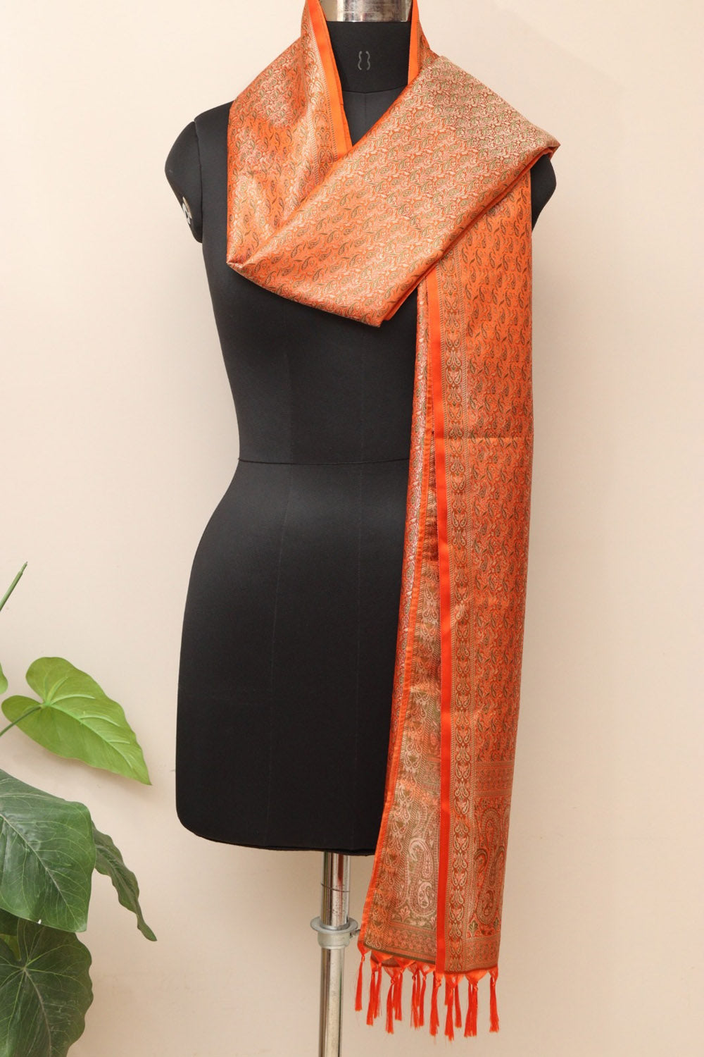 Elegant Orange Banarasi Silk Tanchui Jamawar Stole - Luxurion World- Crafted Heirlooms