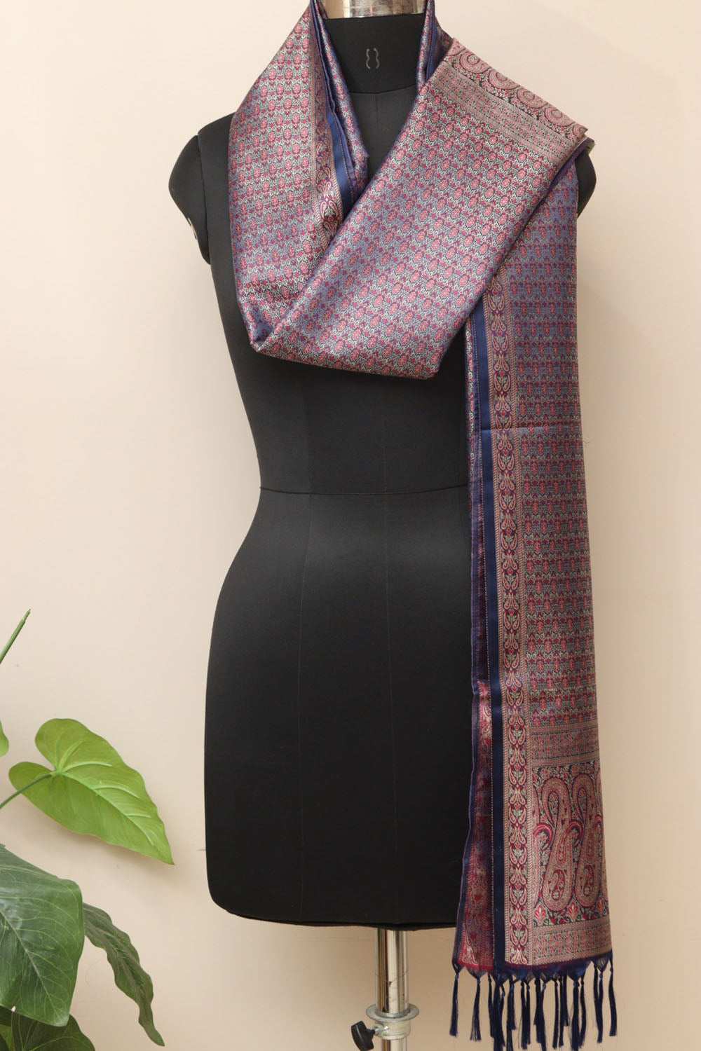 Blue Banarasi Silk Tanchui Jamawar Stole - Elegant and Luxurious - Luxurion World- Crafted Heirlooms