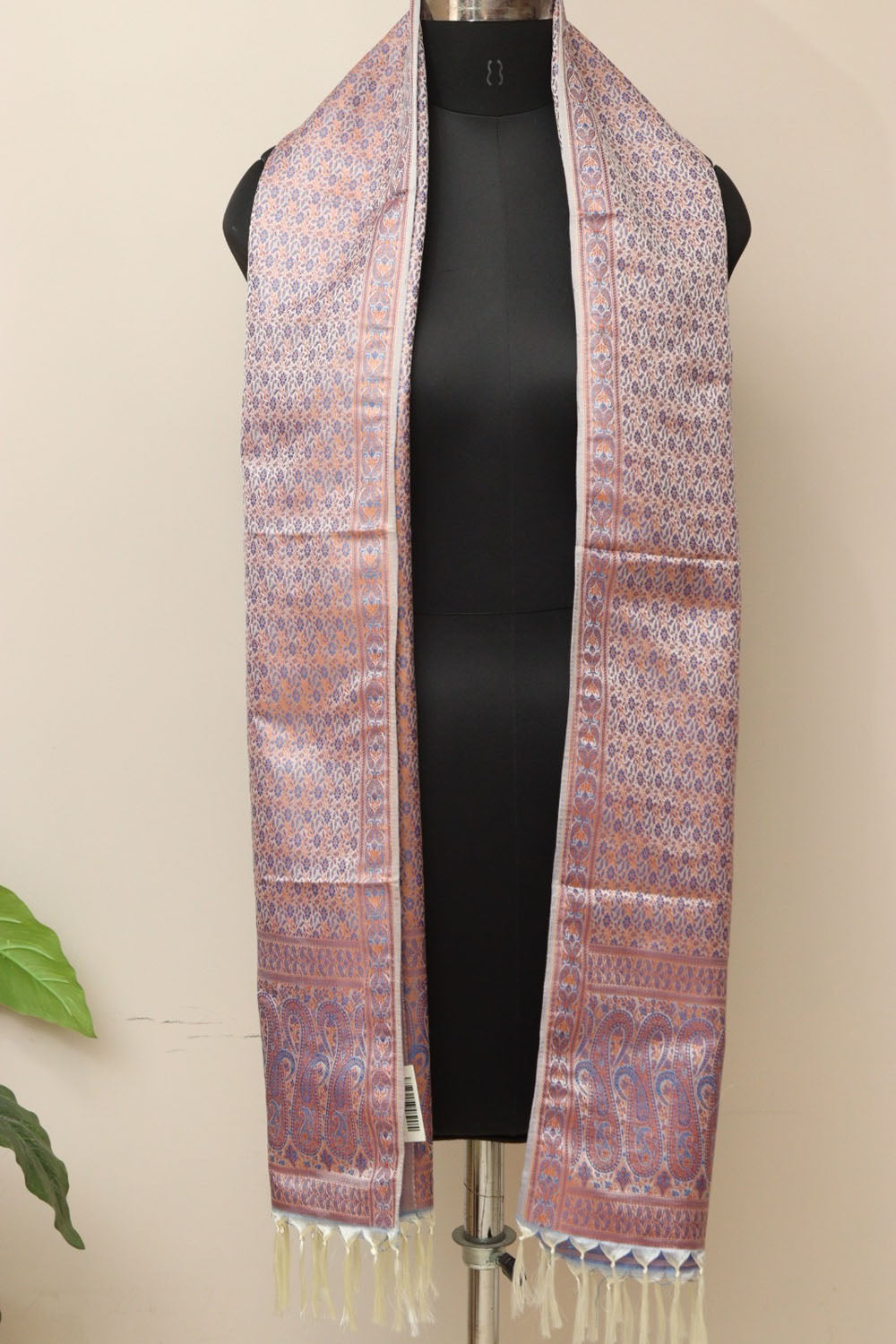 Elegant Blue Banarasi Silk Tanchui Jamawar Stole - Luxurion World- Crafted Heirlooms