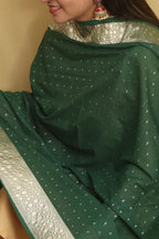 Stunning Green Banarasi Silk Stole - Elegant and Luxurious - Luxurion World- Crafted Heirlooms