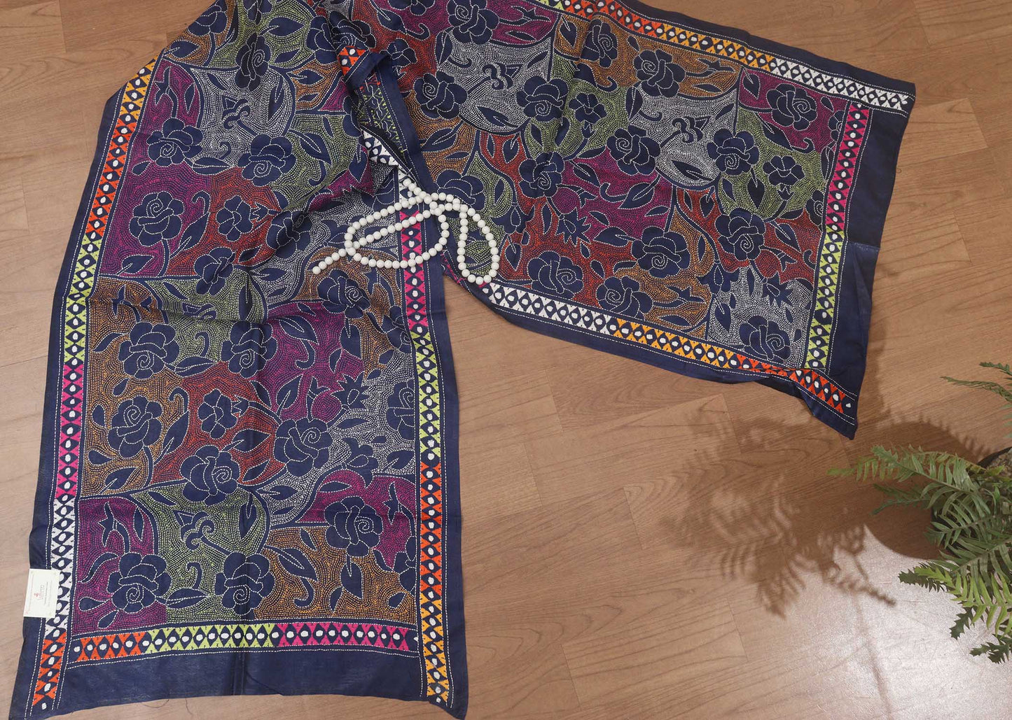 Blue Silk Stole with Hand Embroidery: Kantha Bangalore Beauty - Luxurion World