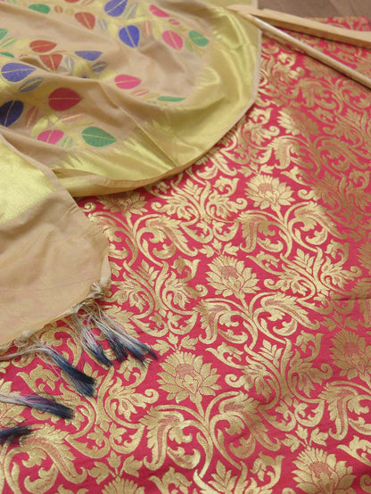 Stunning Pink Banarasi KimKhwab Silk Fabric with Cream Meenakari Dupatta - Perfect Ethnic Wear - Luxurion World