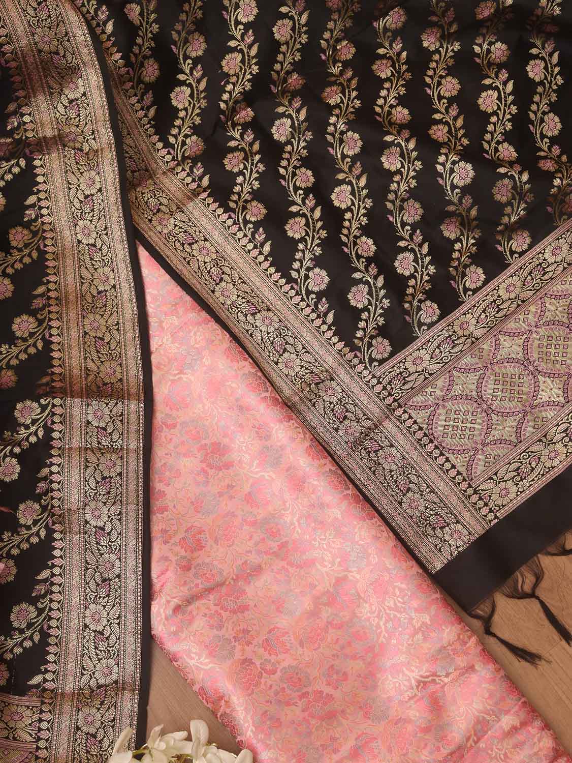Pink Banarasi Silk Tanchui Jamawar Suit With Black Banarasi Silk Meenakari Dupatta - Luxurion World