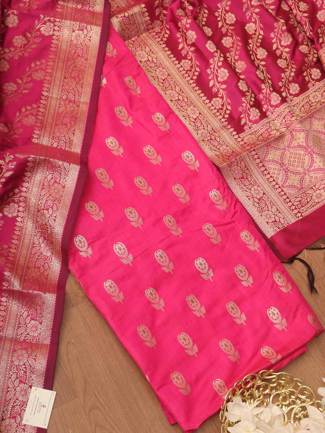 Pink Banarasi Silk Suit With Pink Banarasi Silk Meenakari Dupatta - Luxurion World