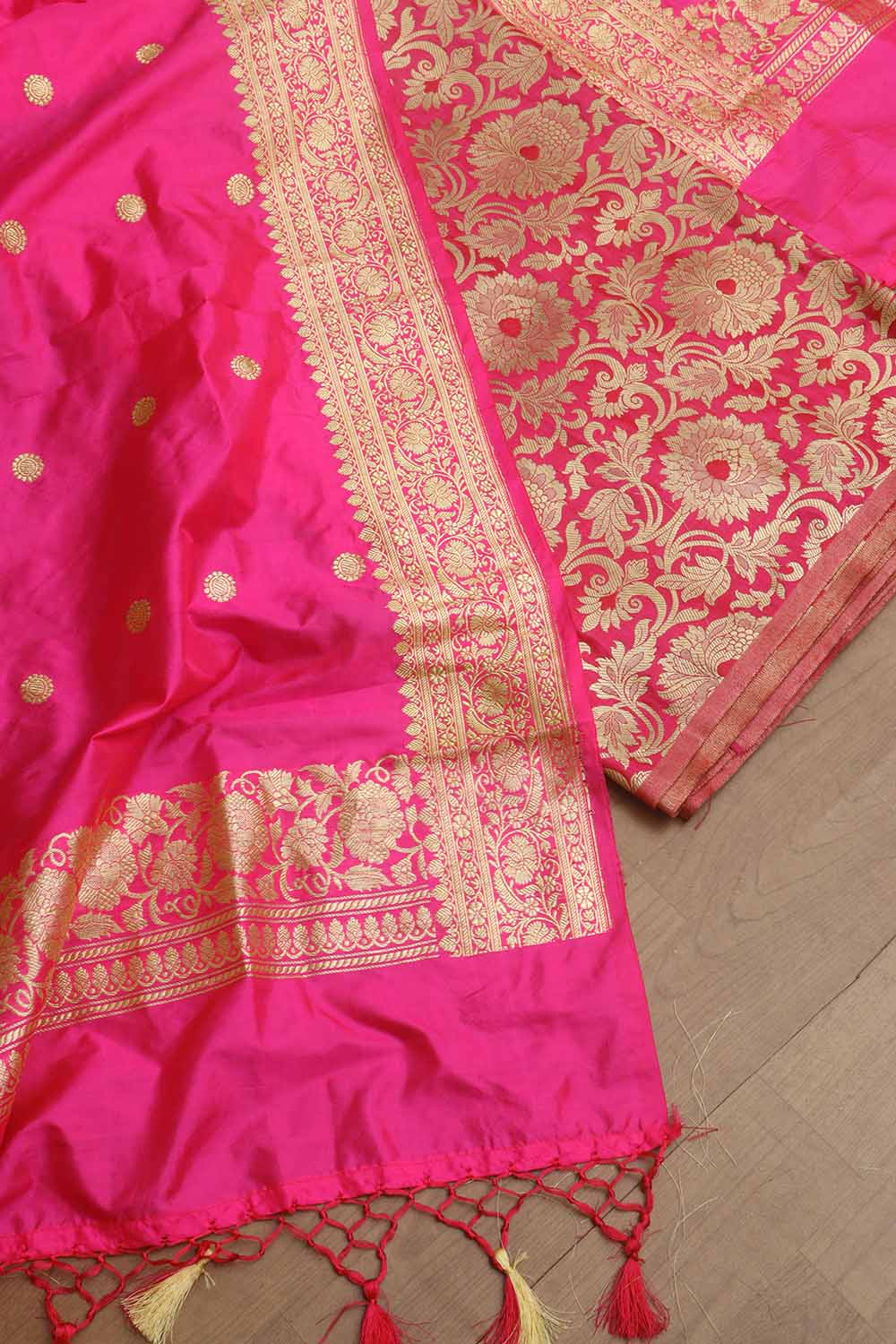 Pink Banarasi Kimkhwab Silk Suit With Banarasi Pure Katan Silk Kadwa Dupatta - Luxurion World