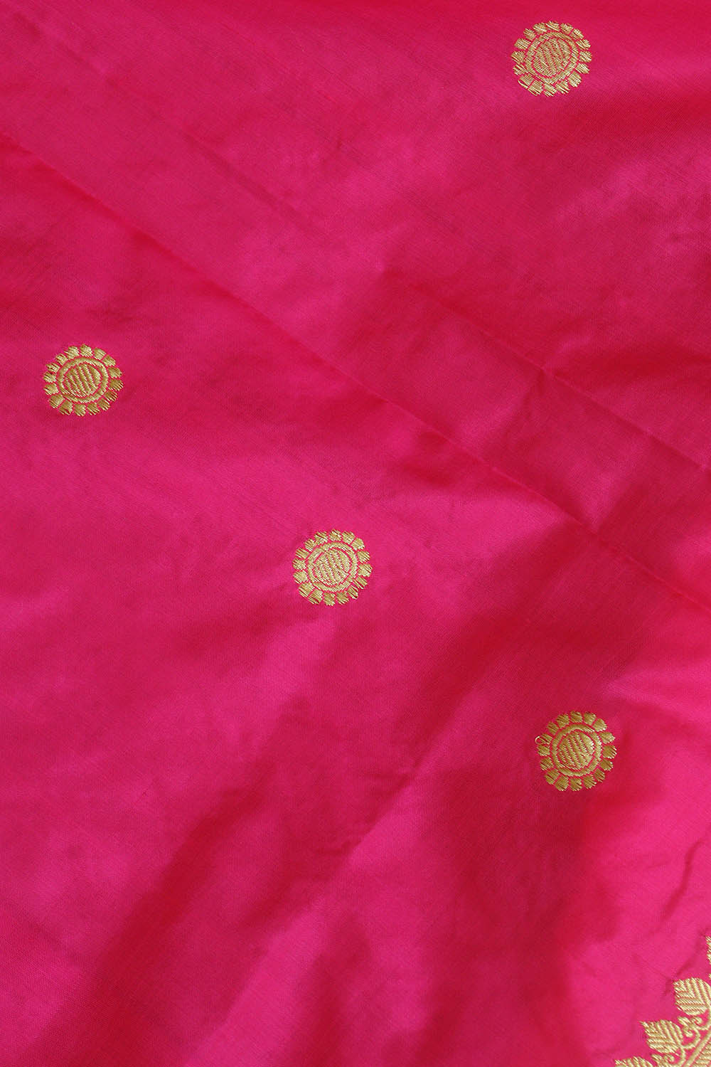 Dyeable Banarasi Silk Suit With Banarasi Pure Katan Silk Kadwa Dupatta - Luxurion World