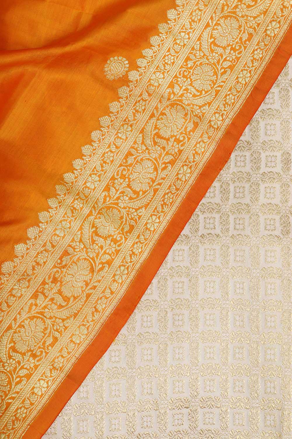 Dyeable Banarasi Silk Suit With Banarasi Pure Katan Silk Kadwa Dupatta - Luxurion World