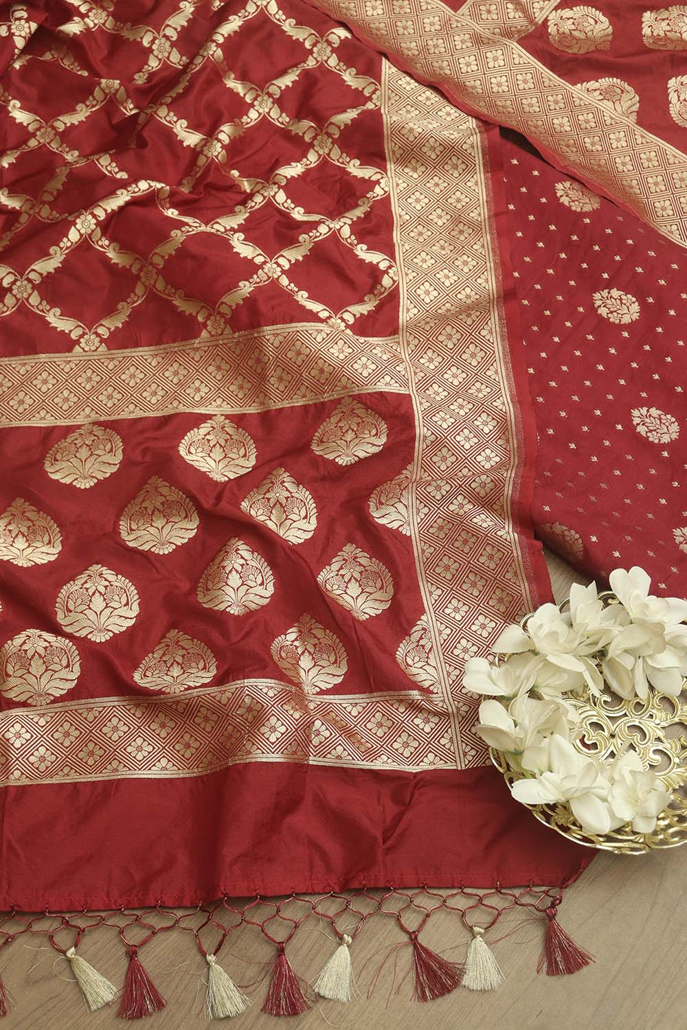 Elegant Maroon Banarasi Silk Suit & Dupatta: A Timeless Ensemble - Luxurion World