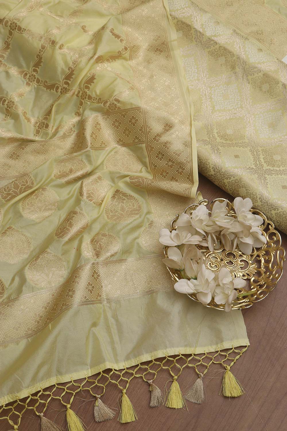 Yellow Banarasi Brocade Silk Suit With Banarasi Silk Dupatta: A Regal Ensemble of Elegance - Luxurion World