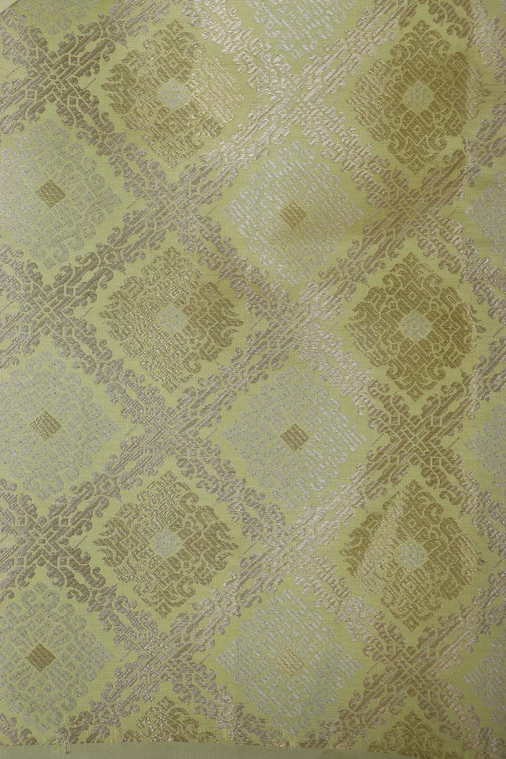Yellow Banarasi Brocade Silk Suit With Banarasi Silk Dupatta: A Regal Ensemble of Elegance - Luxurion World