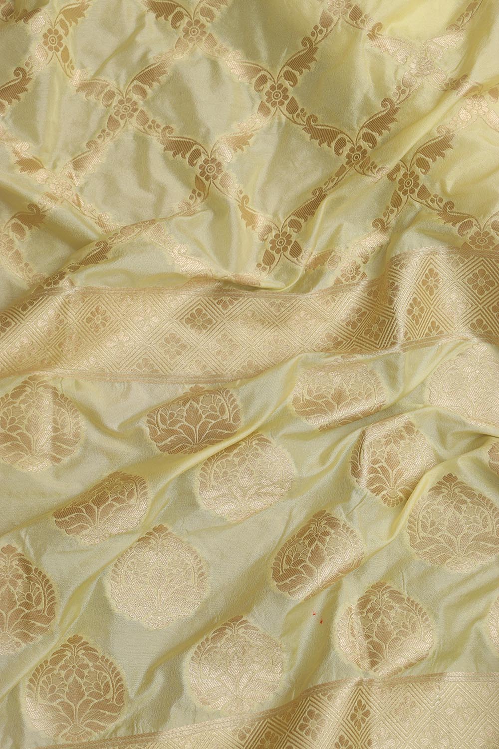 Yellow Banarasi Brocade Silk Suit With Banarasi Silk Dupatta: A Regal Ensemble of Elegance - Luxurion World