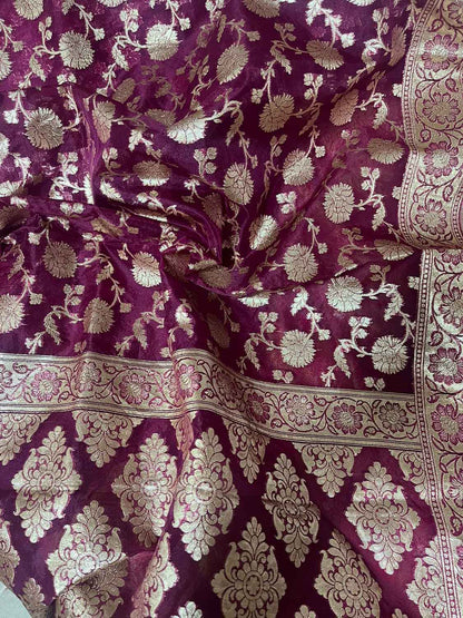 Green Banarasi Tanchui Silk Suit With Purple Banarasi Organza Dupatta - Luxurion World