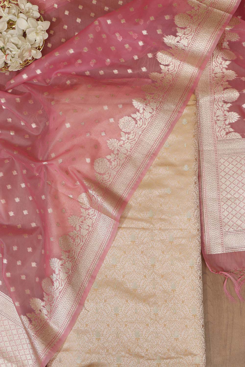 Pastel Banarasi Tanchui Silk Suit With Pink Banarasi Organza Dupatta - Luxurion World