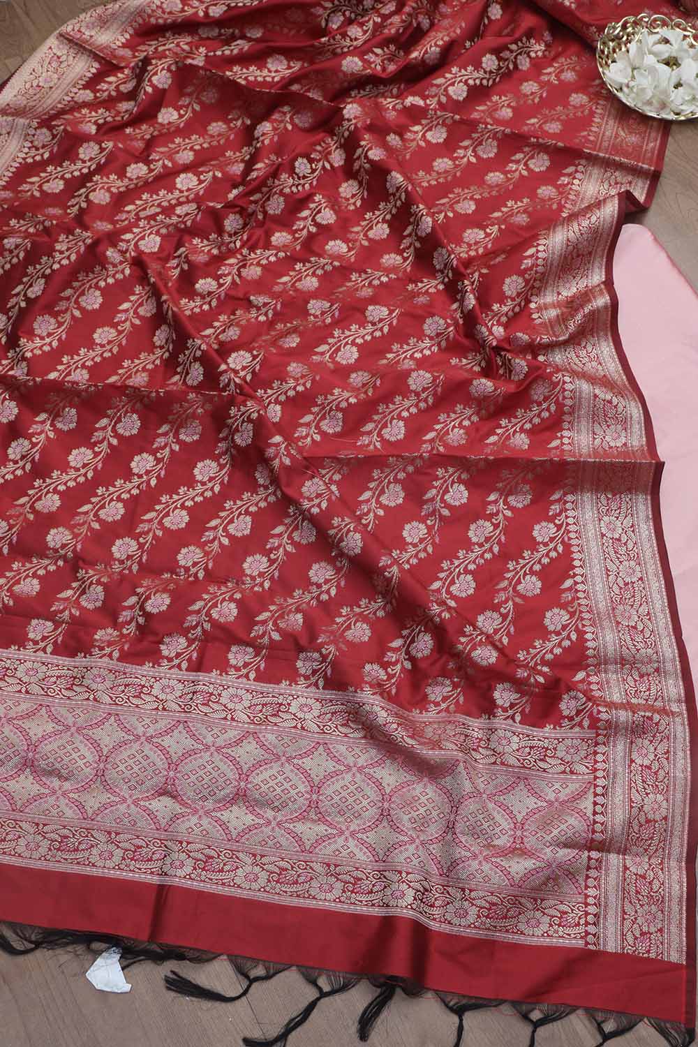 Beautiful Pink Plain Silk Suit With Red Banarasi Silk Meenakari Dupatta - Luxurion World