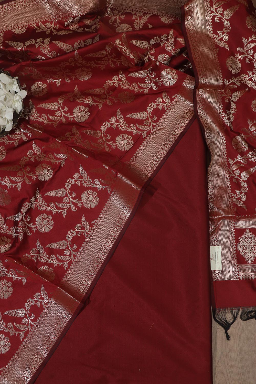 Maroon Plain Silk Suit With Red Banarasi Silk Dupatta - Luxurion World
