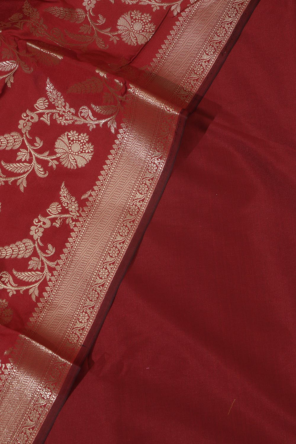 Maroon Plain Silk Suit With Red Banarasi Silk Dupatta - Luxurion World