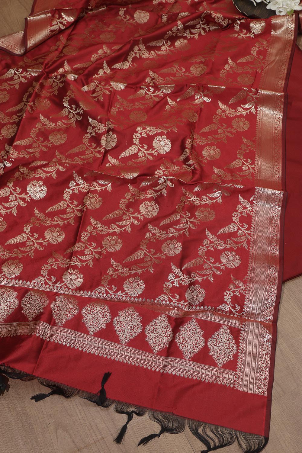Maroon Plain Silk Suit With Red Banarasi Silk Dupatta - Luxurion World