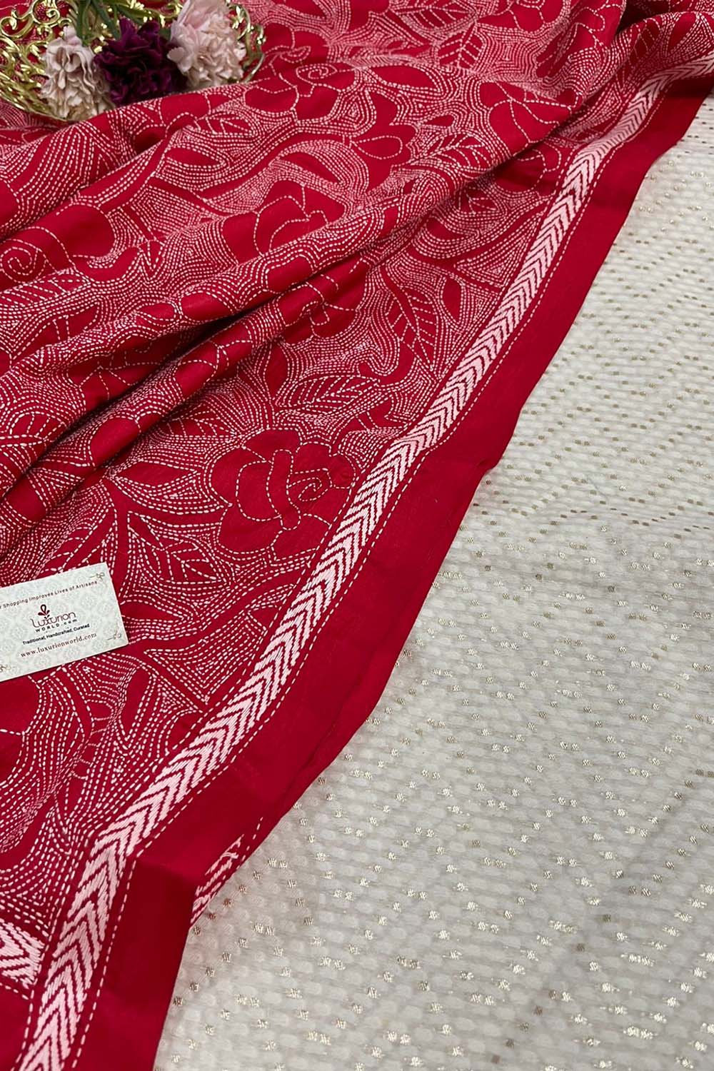 Dyeable Banarasi Cotton Silk Suit With Red Hand Embroidered Kantha Pure Bangalore Silk Dupatta - Luxurion World