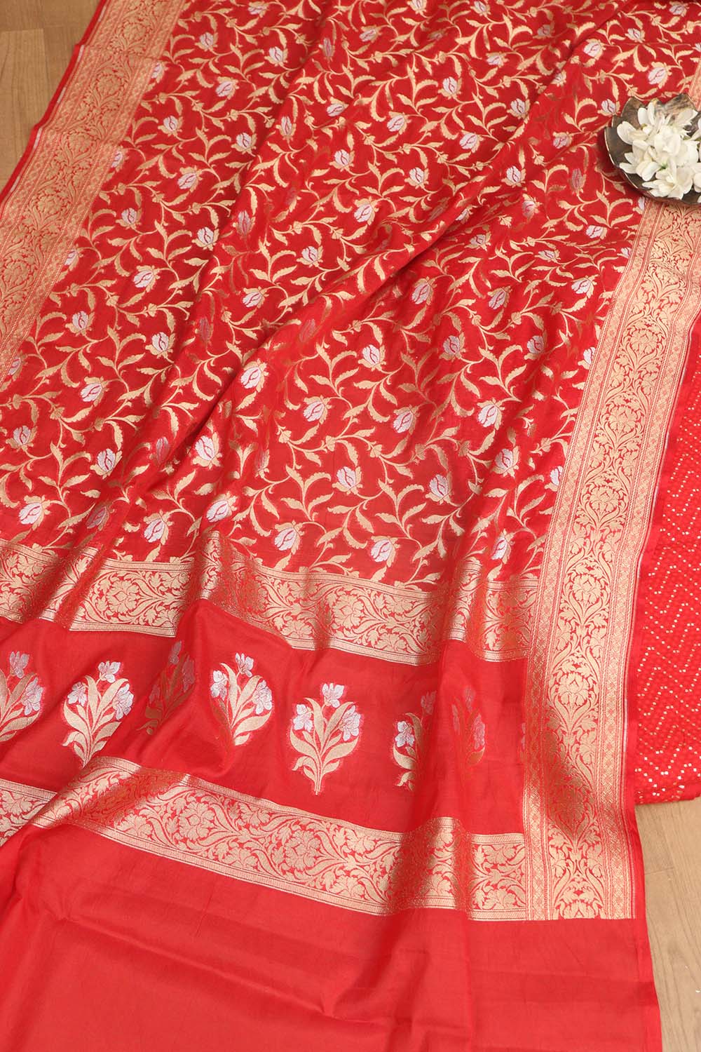 Red Banarasi Cotton Zig Zag Design Suit With Red Banarasi Cotton Silk Dupatta - Luxurion World