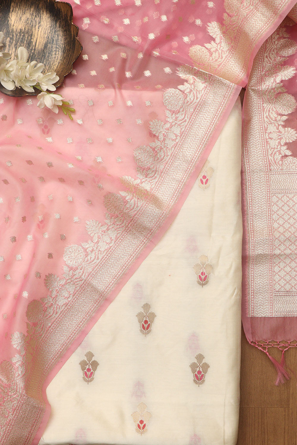 Dyeable Banarasi Handloom Chiniya Silk Suit With Pink Banarasi Organza Dupatta - Luxurion World