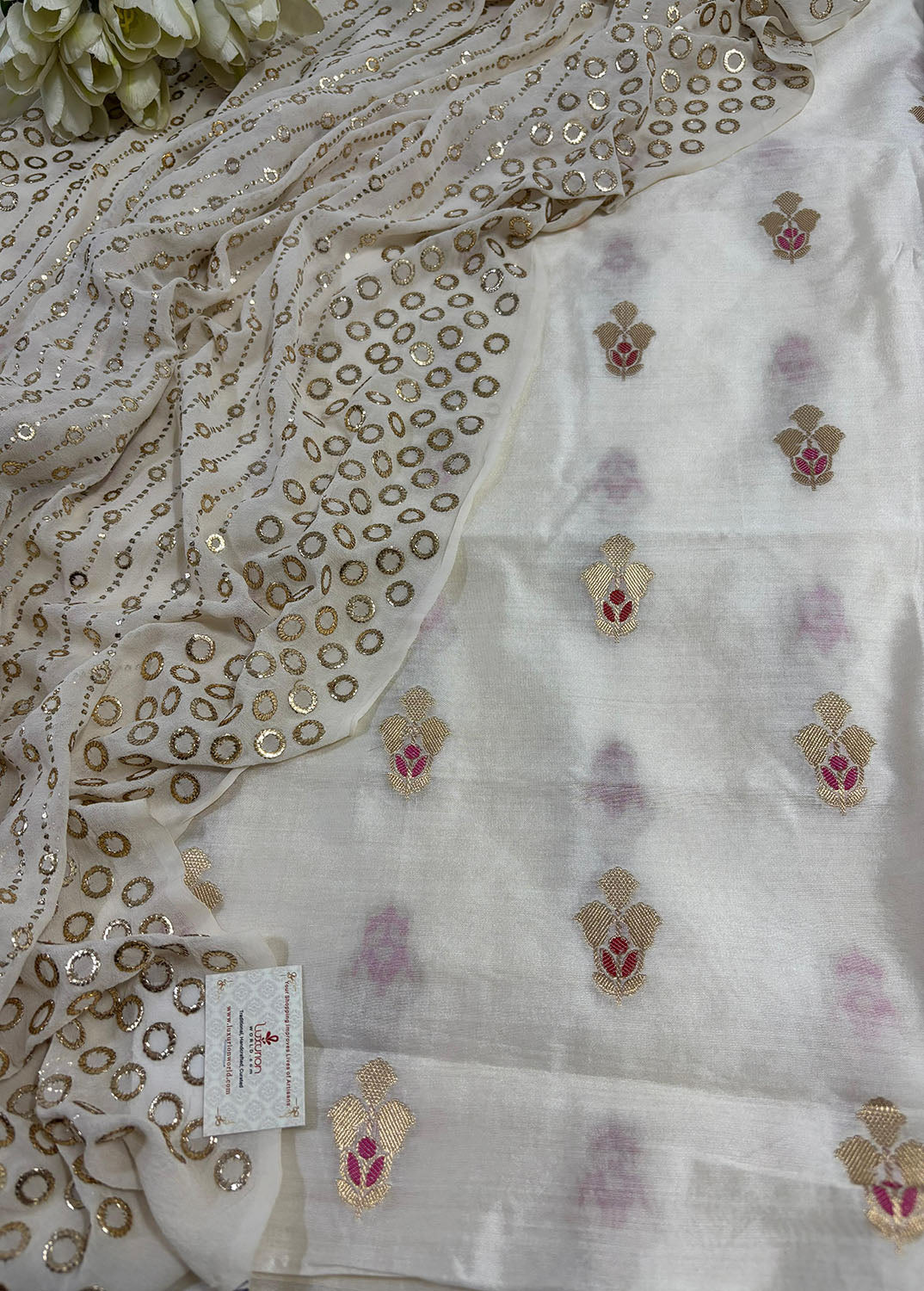 Dyeable Banarasi Handloom Chiniya Silk Suit With Dyeable Hand Embroidered Georgette Dupatta with Mukaish work - Luxurion World