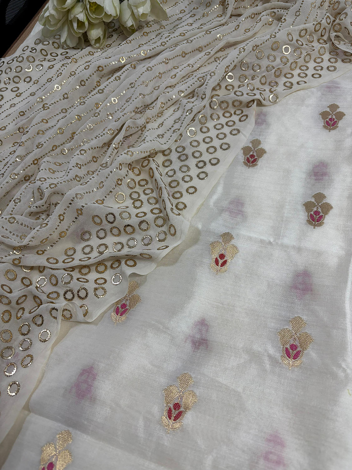 Dyeable Banarasi Handloom Chiniya Silk Suit With Dyeable Hand Embroidered Georgette Dupatta with Mukaish work - Luxurion World