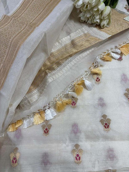 Dyeable Banarasi Handloom Chiniya Silk Suit With White Handloom Banarasi Pure Kora Silk Dupatta - Luxurion World