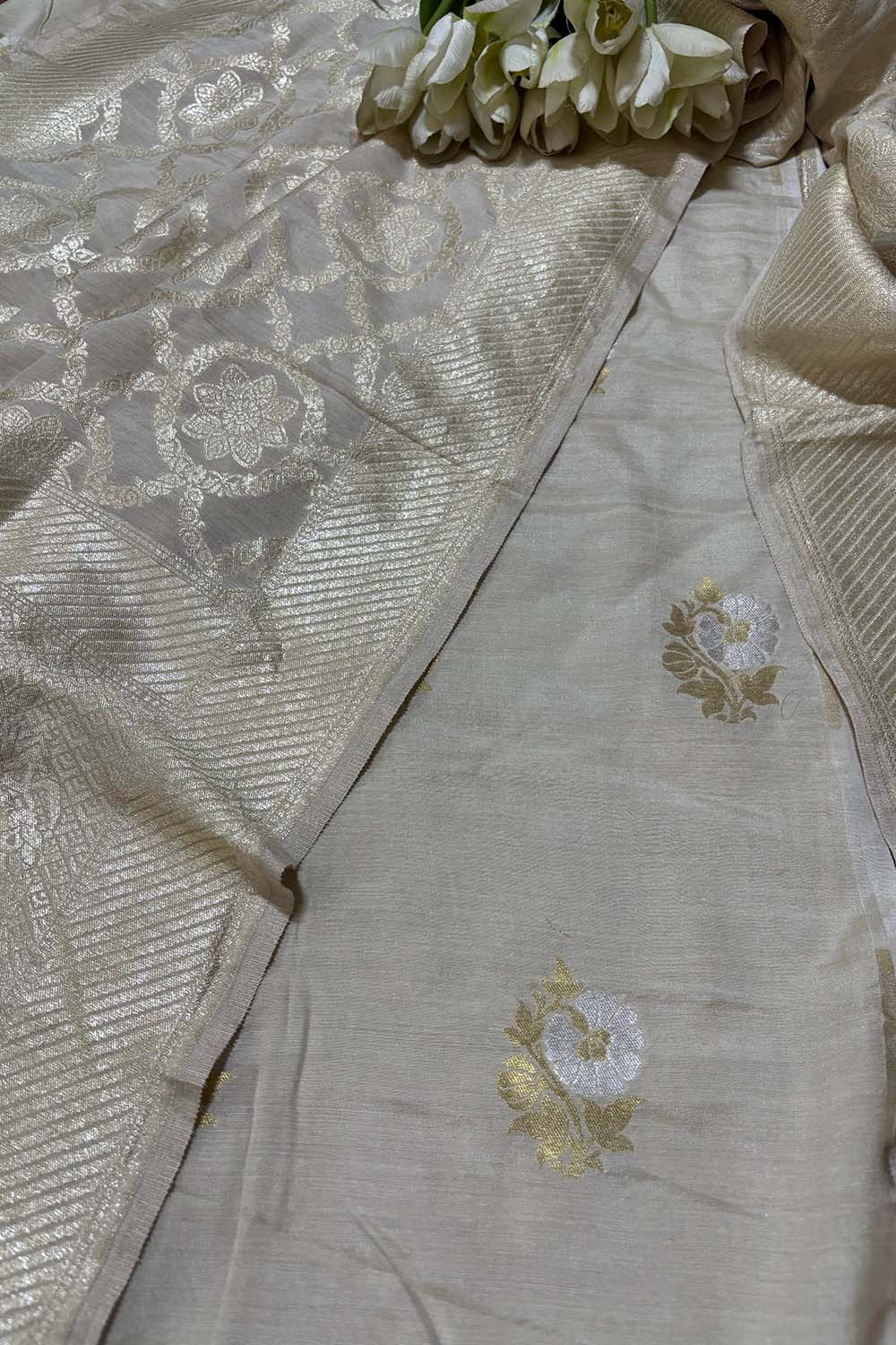 Stunning Dyeable Banarasi Handloom Moonga Silk Suit With Dyeable Banarasi Handloom Pure Moonga Silk Dupatta - Luxurion World