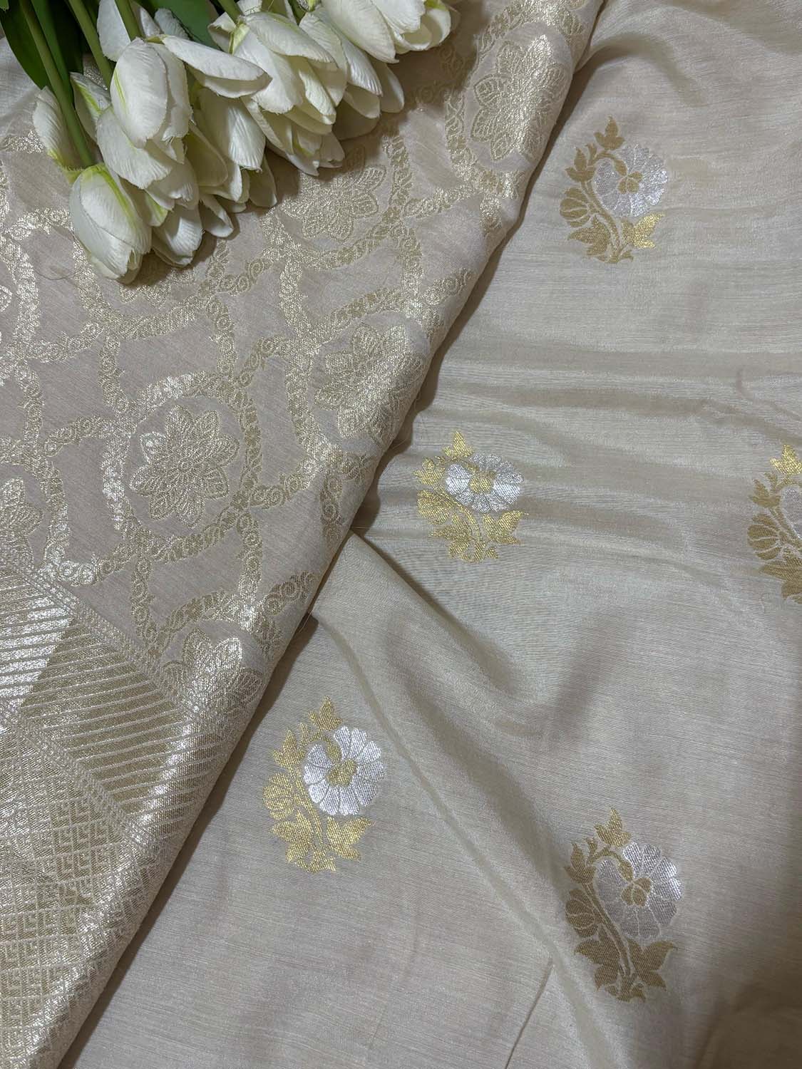 Stunning Dyeable Banarasi Handloom Moonga Silk Suit With Dyeable Banarasi Handloom Pure Moonga Silk Dupatta - Luxurion World