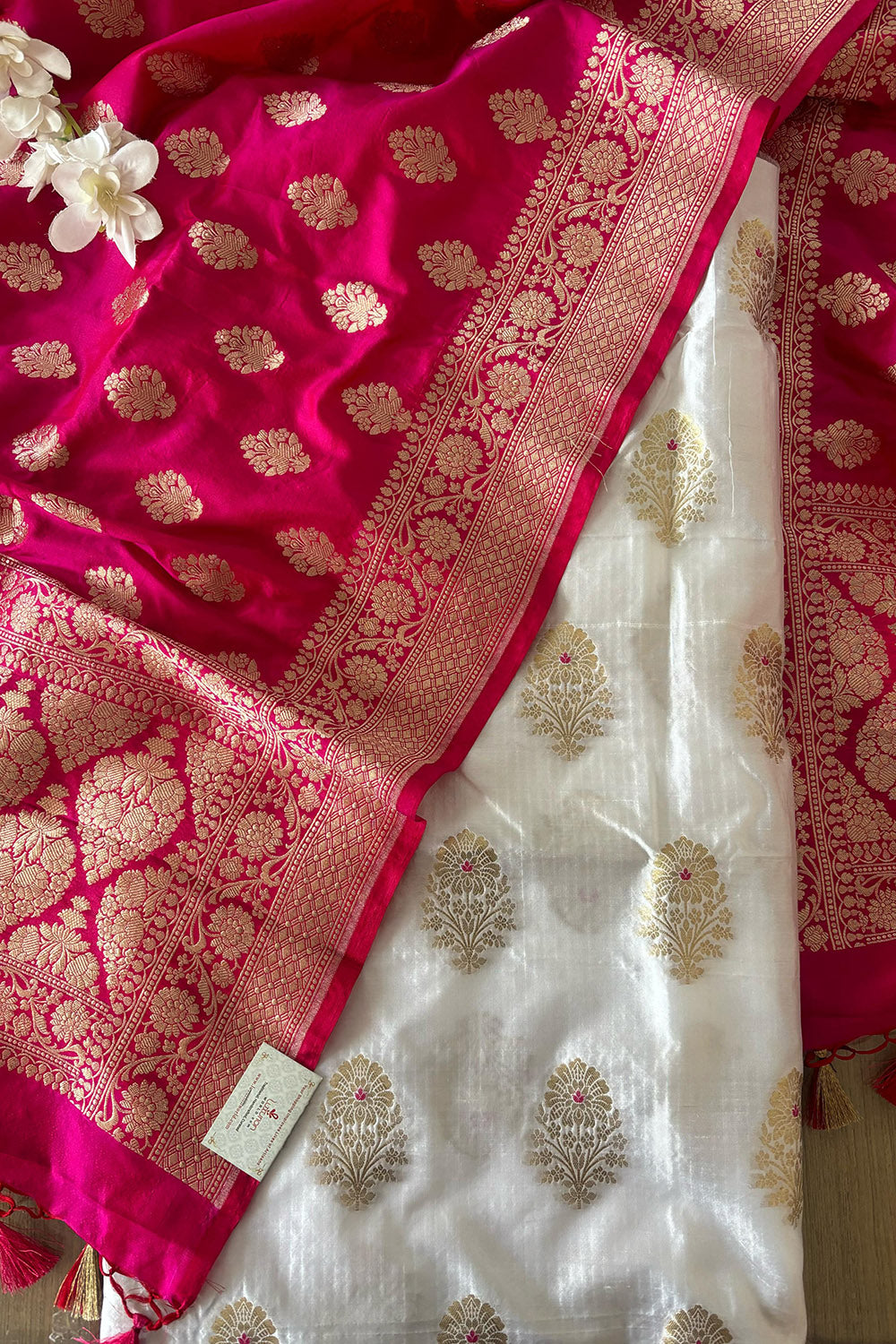 Stunning Dyeable Banarasi Handloom Pure Katan Silk Suit With Pink Banarasi Handloom Pure Katan Silk Dupatta - Luxurion World