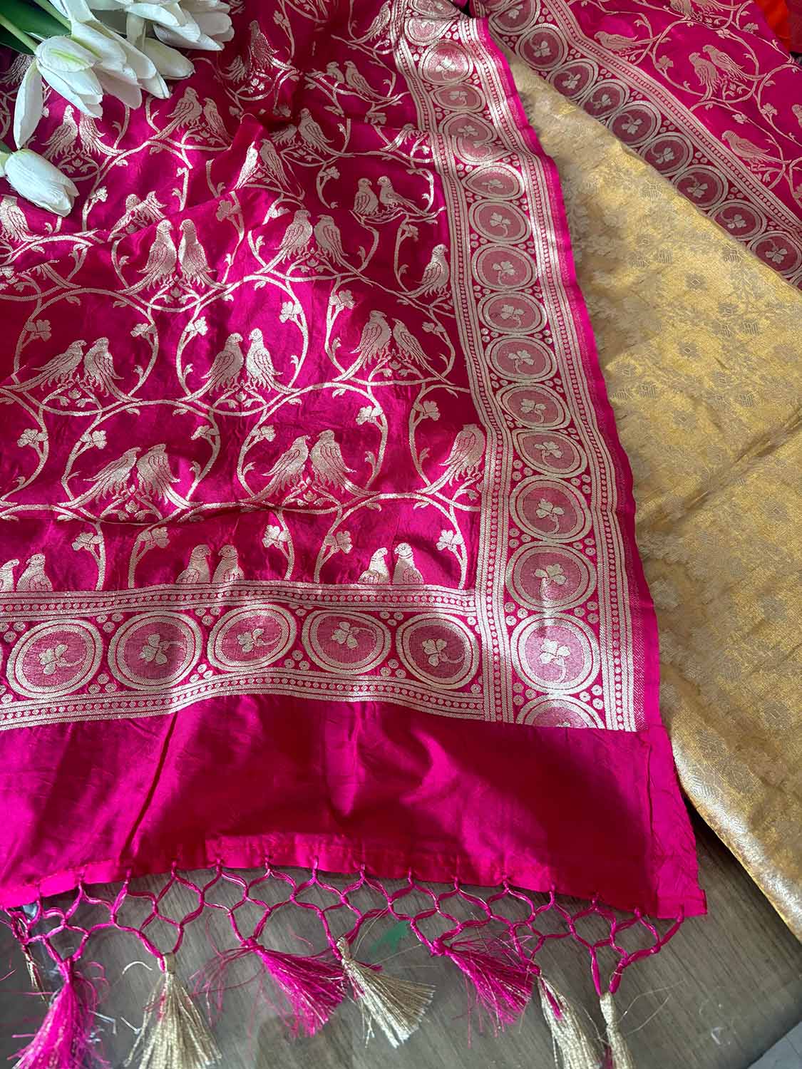 Dyeable Banarasi Pure Tissue Silk Suit With Pink Banarasi Silk Parrot Design Dupatta - Luxurion World