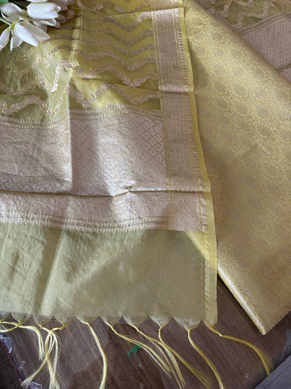 Green Banarasi Brocade Silk Suit With Yellow Banarasi Organza Dupatta - Luxurion World