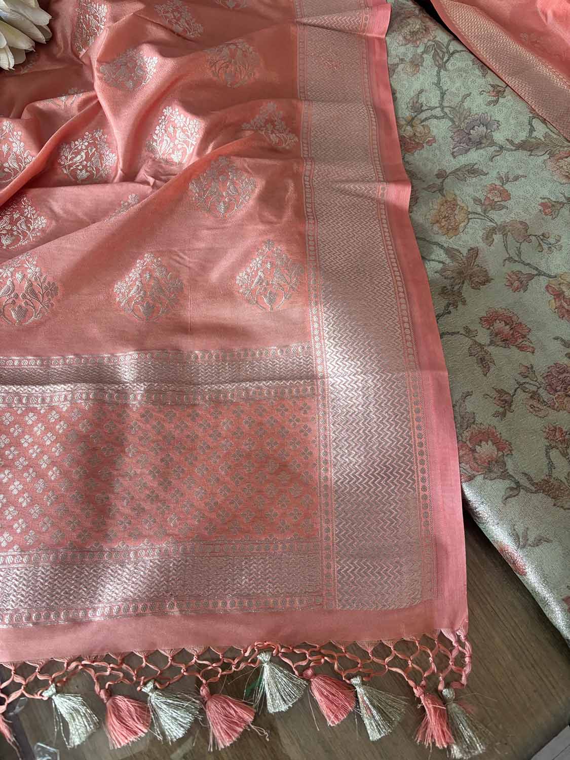 Stunning Green Digital Printed Tissue Organza Suit With Peach Banarasi Silk Dupatta - Luxurion World