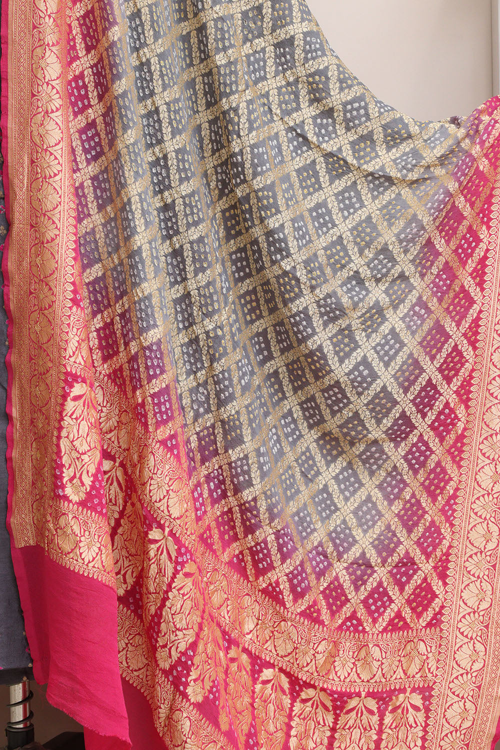 Elegant Grey Banarasi Bandhani Handloom Chiniya Silk Suit With Grey & Pink Banarasi Bandhani Pure Georgette Dupatta - Luxurion World