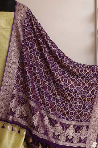 Elegant Green Banarasi Brocade Silk Suit With Banarasi Bandhani Weaved Georgette Dupatta - Luxurion World