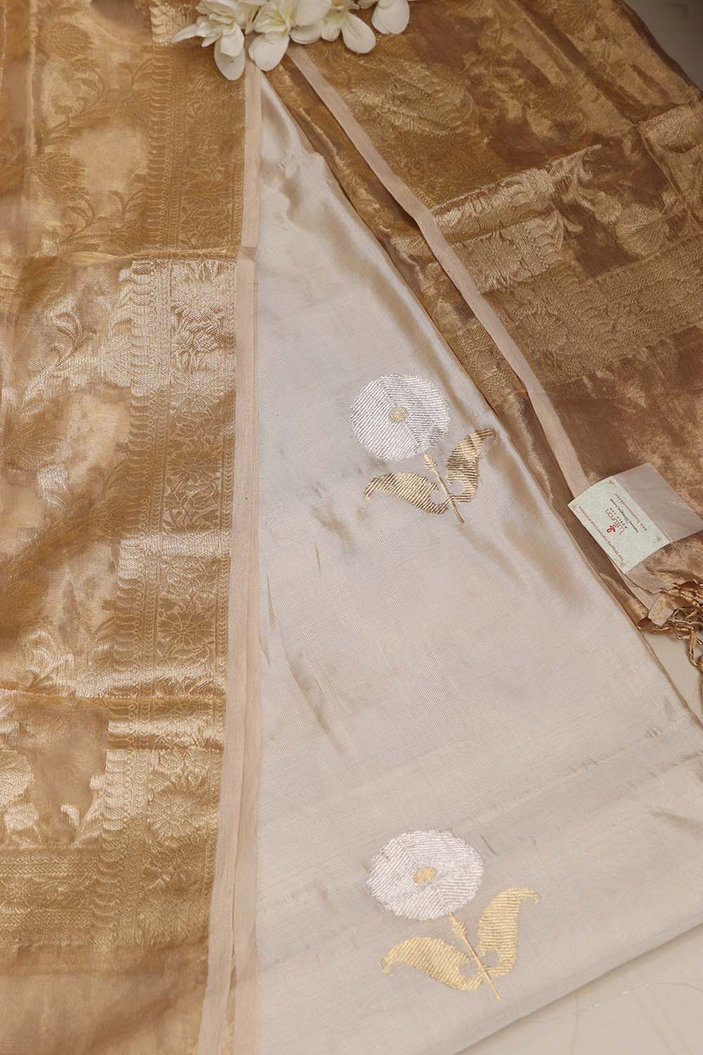 Stunning Dyeable Handloom Banarasi Tissue Katan Silk Suit With Dyeable Banarasi Handloom Pure Tissue Silk Flower Design Dupatta