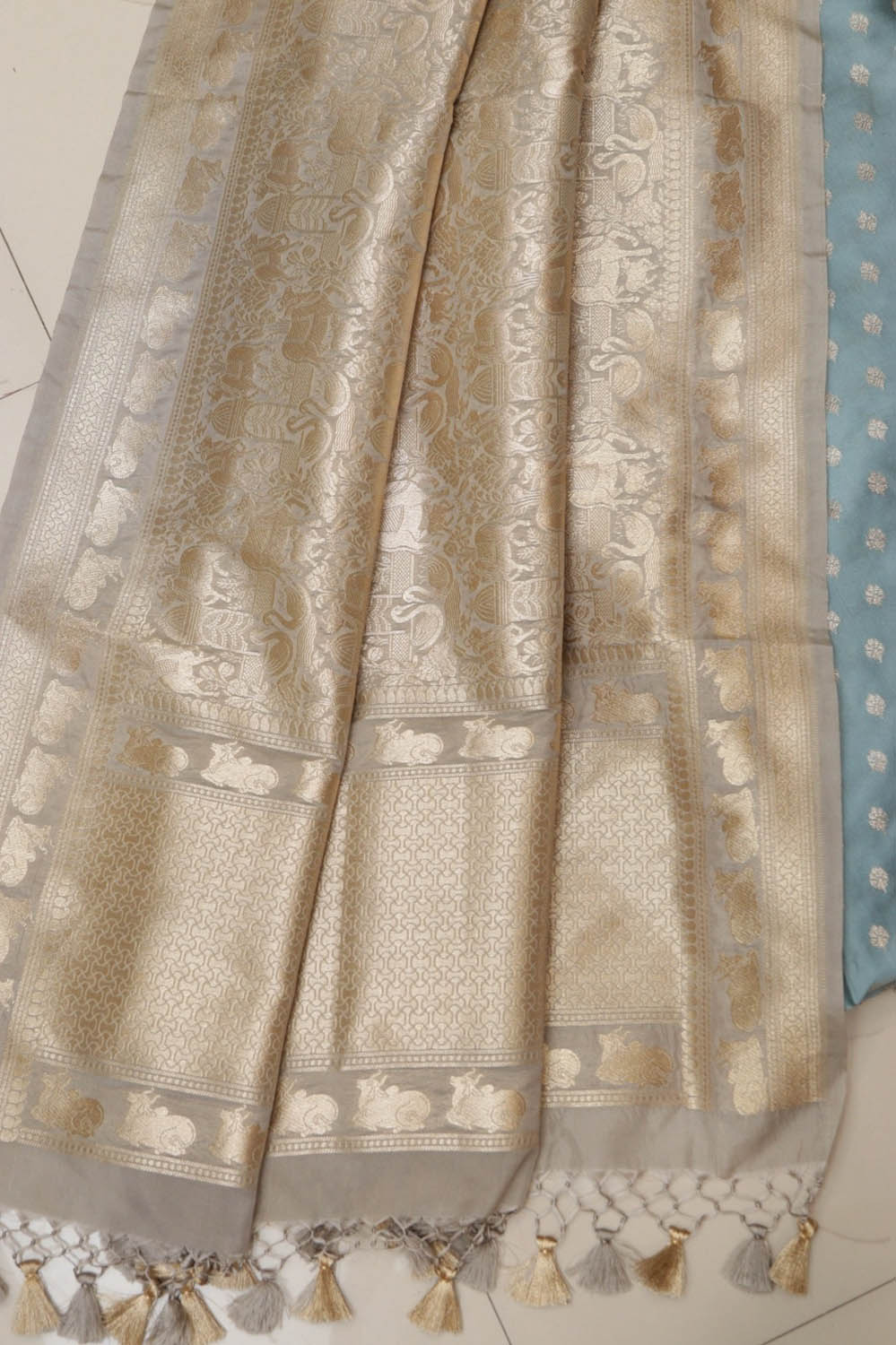 Grey Banarasi Silk Small Booti Design Suit With Grey Banarasi Silk Floral Design Dupatta - Luxurion World