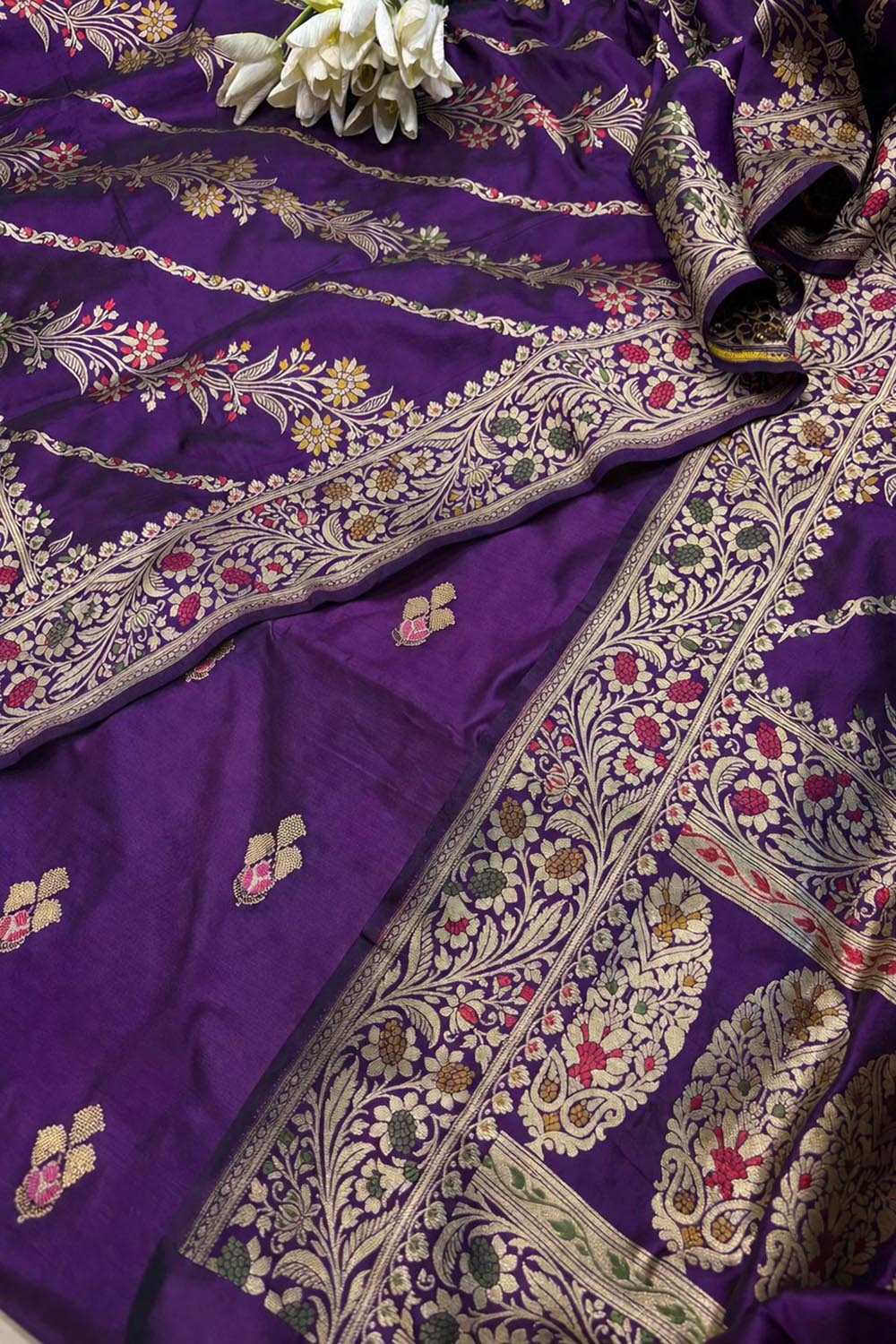 Purple Banarasi Handloom Chiniya Silk Suit With Purple Banarasi Handloom Pure Katan Silk Flower Design Meenakari Dupatta - Luxurion World