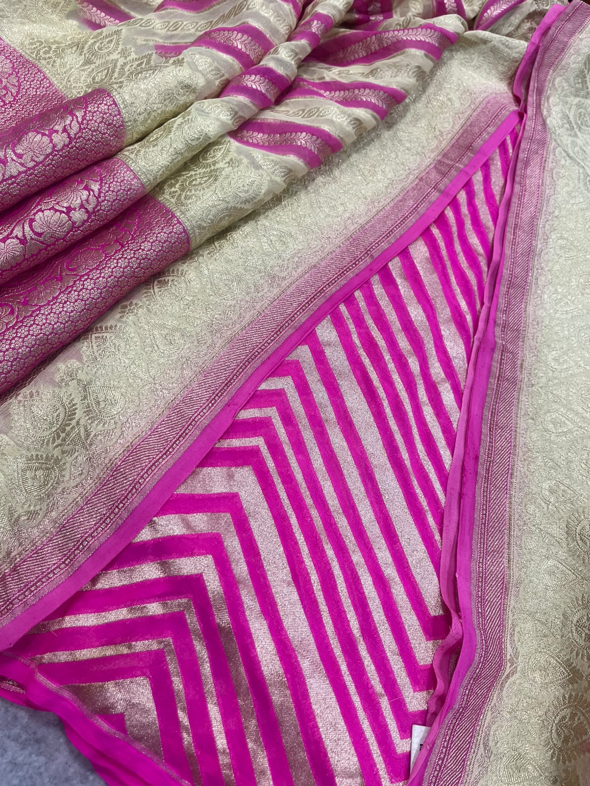 Pink Handloom Banarasi Pure Georgette Suit With Banarasi Pure Georgette Dupatta