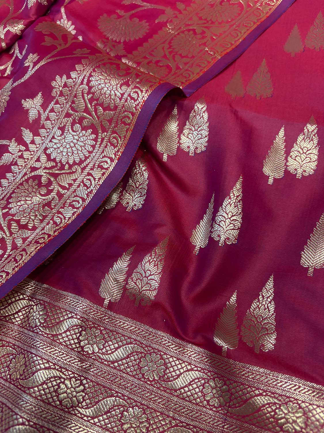 Elegant Maroon Banarasi Silk Suit Set - Luxurion World